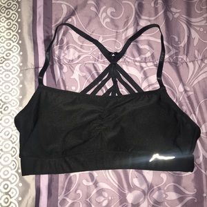 GOTTEX MULTISTRAP SPORTS BRA NEVER WORN!